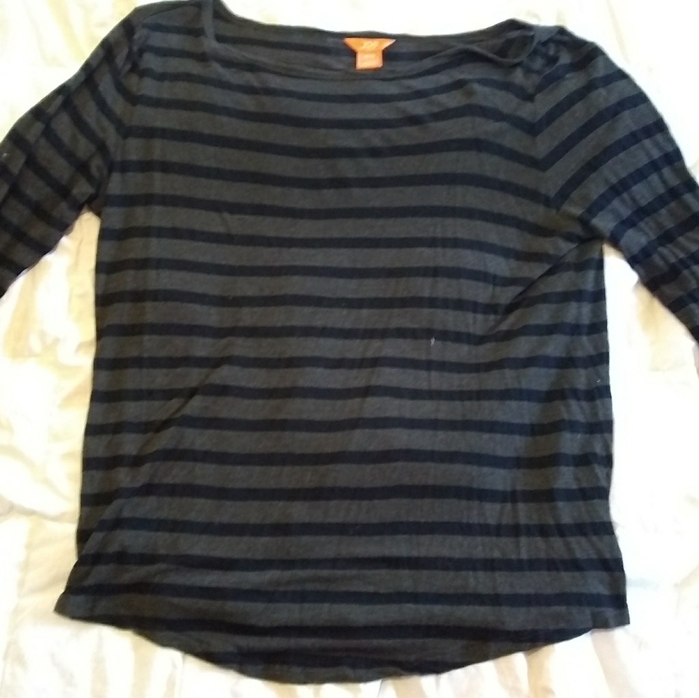 Long Sleeve Black and Grey Striped